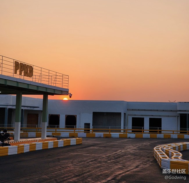 【光的艺术】+光和生活的瞬间