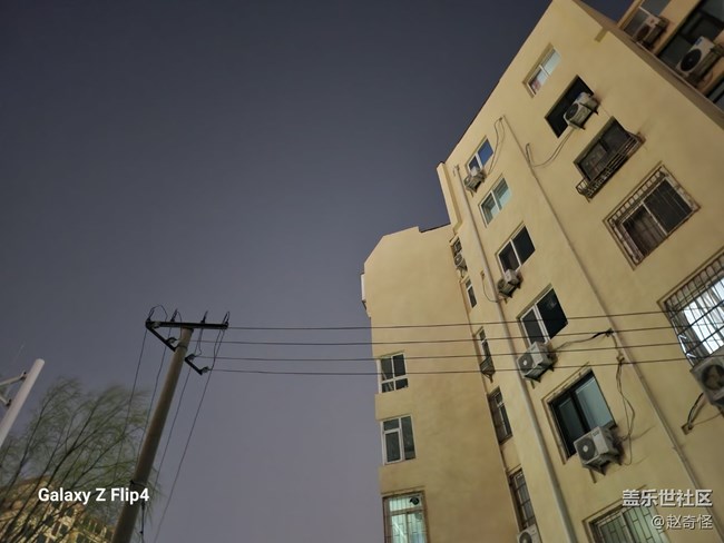 三星小折叠的夜景表现不错