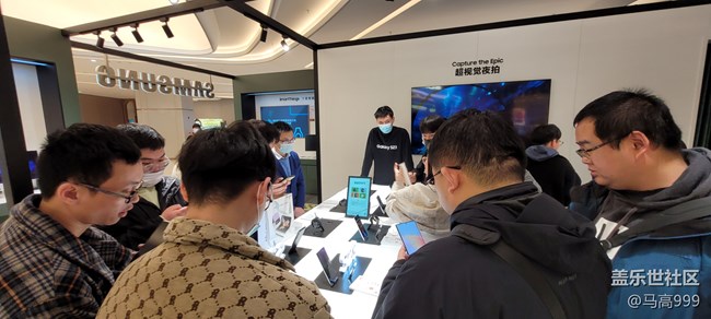 【三星S23系列快闪店】春雨绵绵汇聚万象快闪！