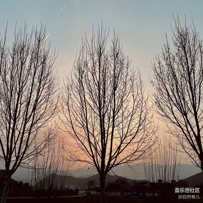 三月过半，旅途与你相伴