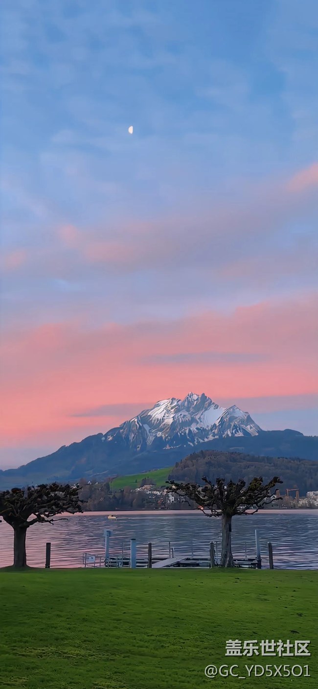 创意壁纸搬运工