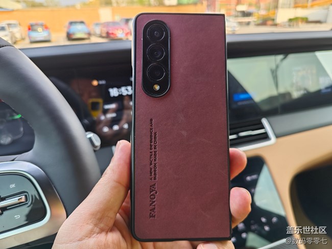 都说三星手机续航拉跨，Galaxy Z Fold4的表现出乎想象