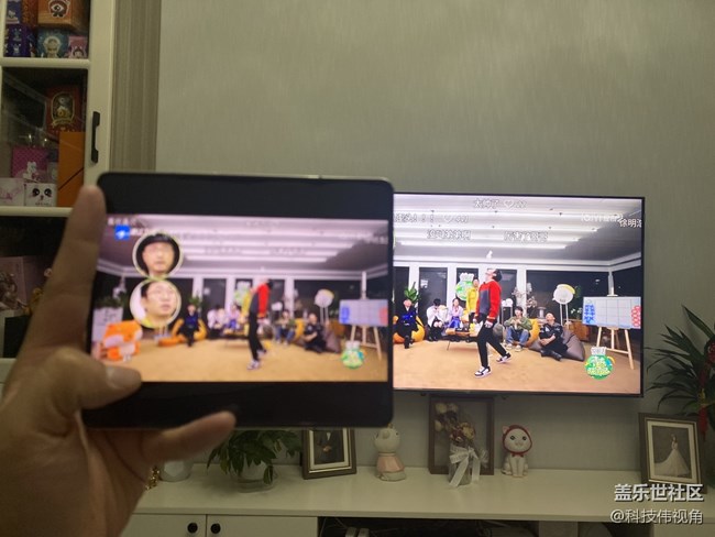 Galaxy Z Fold4的Smart View投屏功能