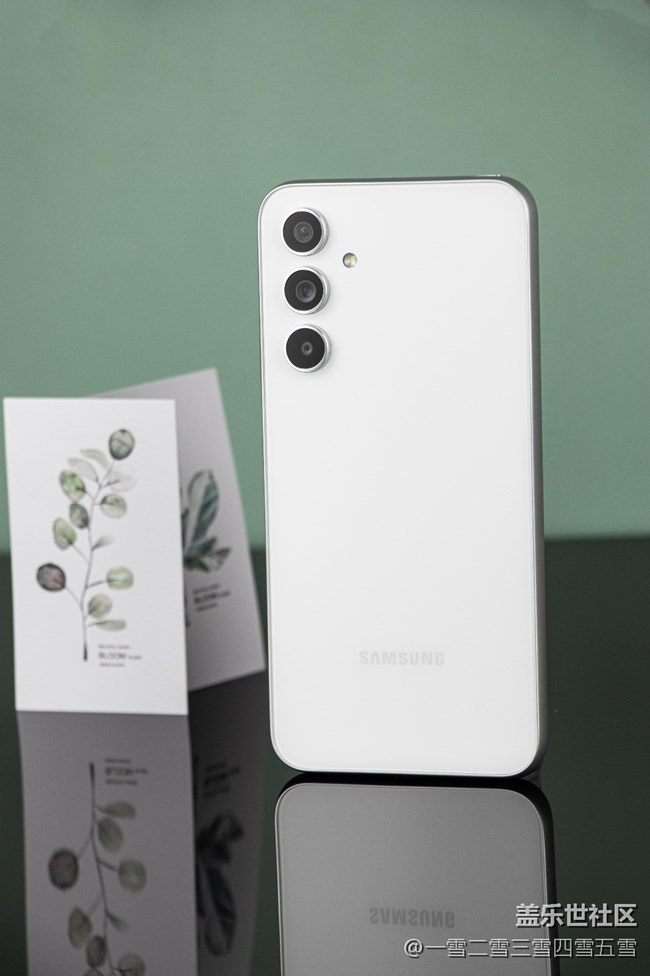 Galaxy A54【雪雾白】你们喜欢吗？