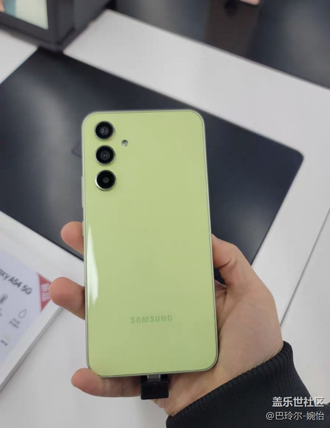 【Galaxy A54 5G体验】四色同堂
