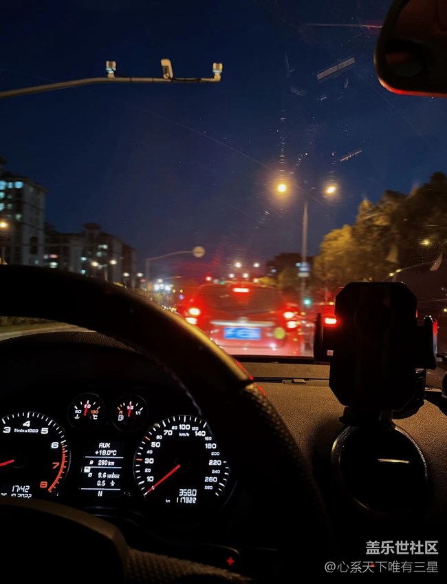 【打工人，520】打工人日常摸鱼的一天