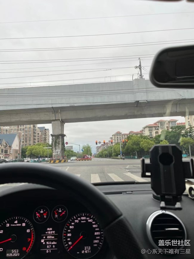 【打工人，520】打工人日常摸鱼的一天