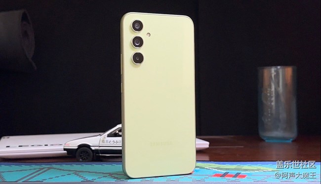 很难想象Galaxy A54也配有防尘防水[泪][泪][泪] ​​​