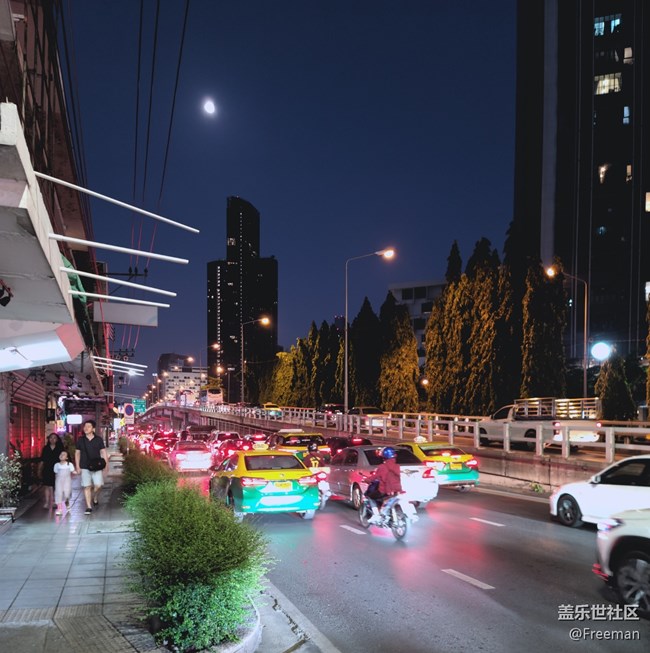 【沿途美景】他乡夜景