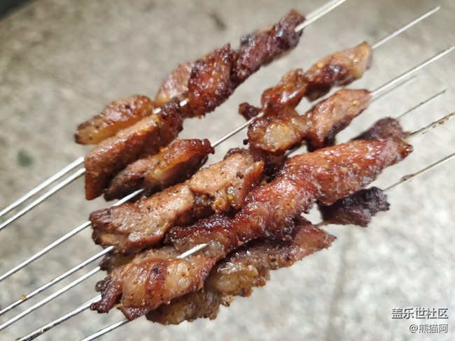 #夏日美食——烤串店