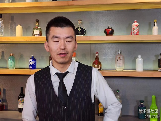 【火热的夏天】调酒师的风采