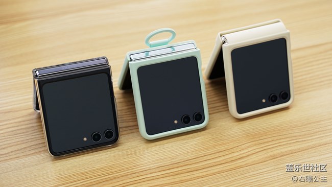 更“大”外屏带来新体验 三星Galaxy Z Flip5评测