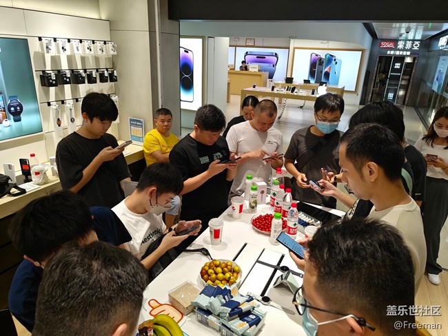 【第五代折叠新品】星粉相聚发布会 | 第一手体验新机