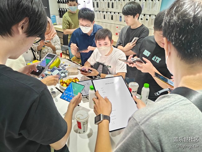 【第五代折叠新品】广州分会场，新品大卖