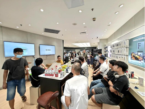 【第五代折叠新品】第五代折叠新品发布直播广州门店现场回顾