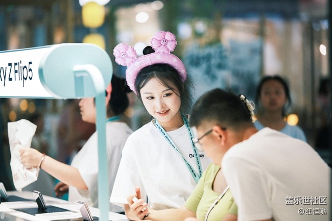 折叠第五代 谁能不爱 济南三星快闪店活动回顾