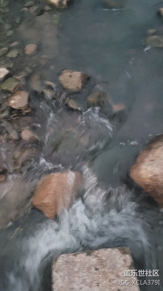 【那年初秋】小河流水