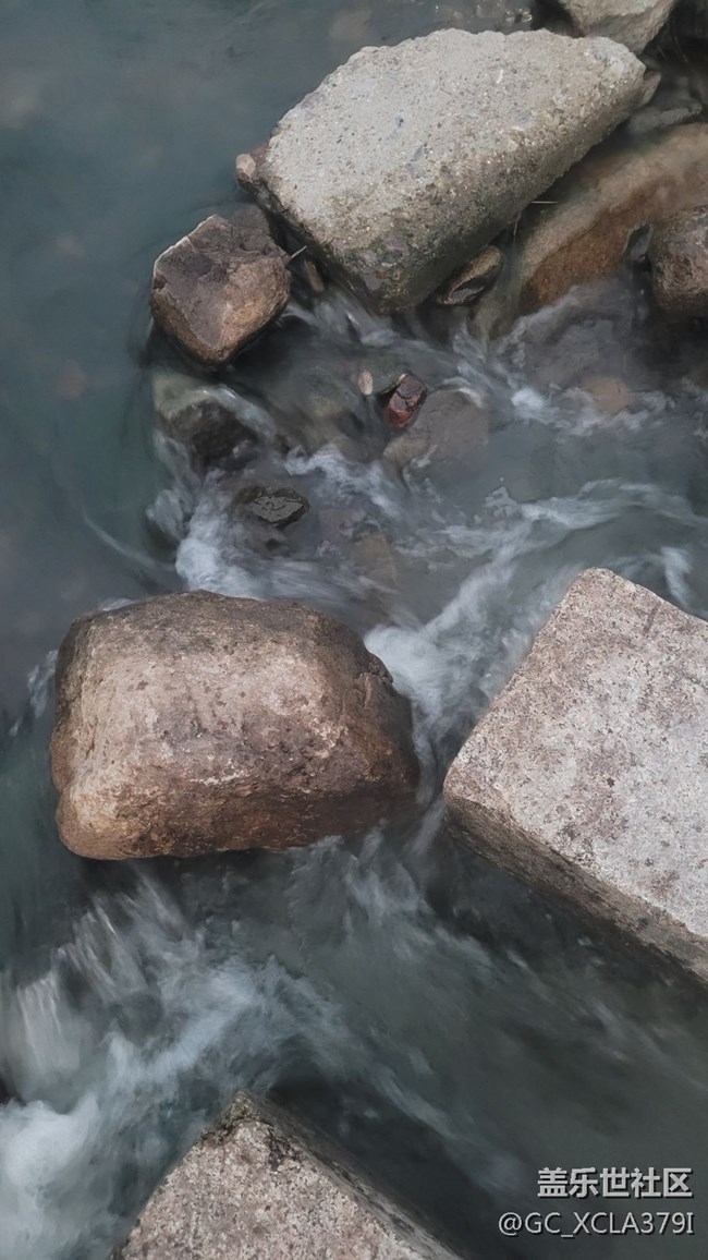 【那年初秋】小河流水
