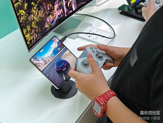 【品鉴第五代新品】打开，折叠新品棒棒的