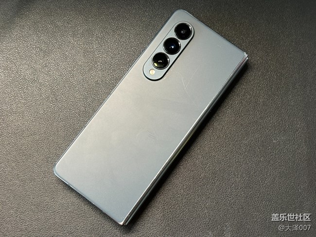 你们知道三星Galaxy Z Fold4是如何做到IPX8级防水的吗？