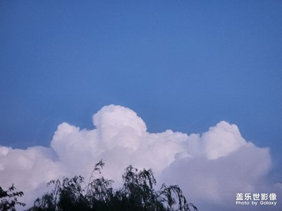 【光影之间】蔚蓝纯白的交错