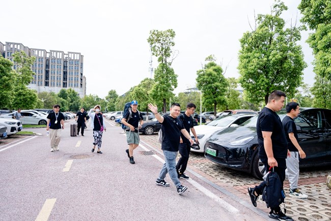 盖乐世社区忠实粉丝沟通会活动~