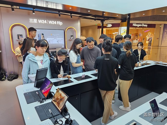 济南W24系列快闪店欣赏