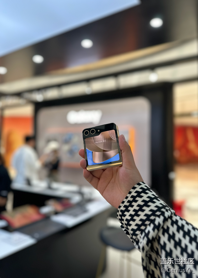 【三星W24系列快闪店】南昌万象城三星快闪店来啦！