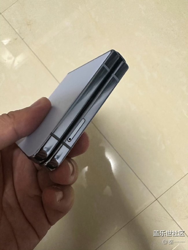 三星Galaxy Z Flip4支持IPX8级别的防水