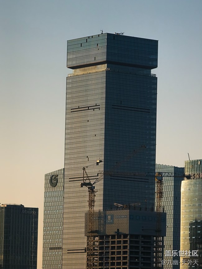 专业模式RAW和官方相机直出