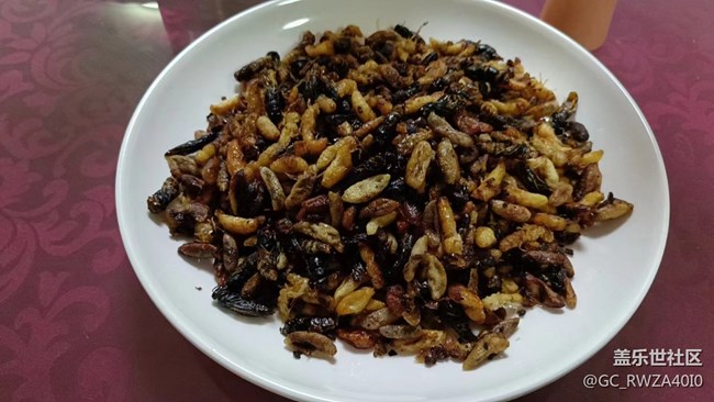 【吉食行乐】油炸蜂蛹