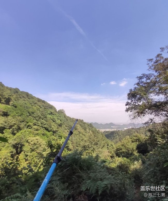 【秋日胜春朝】进山