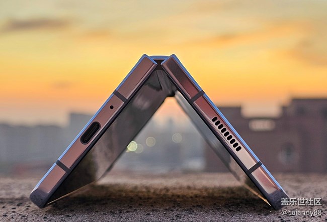 体验再次进化，Z Fold5外观和拍摄能力分享