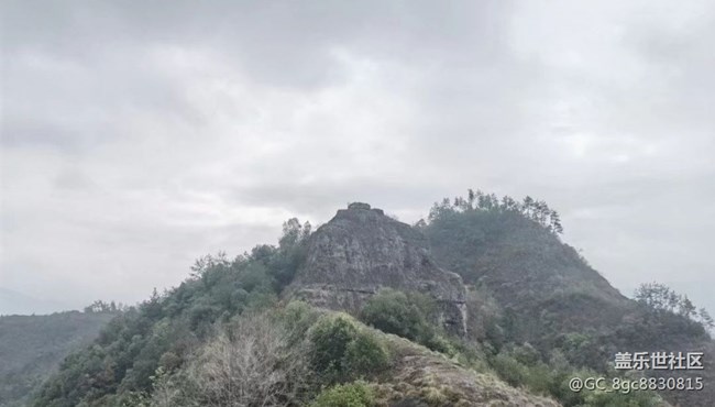 【秋日胜春朝】登顶