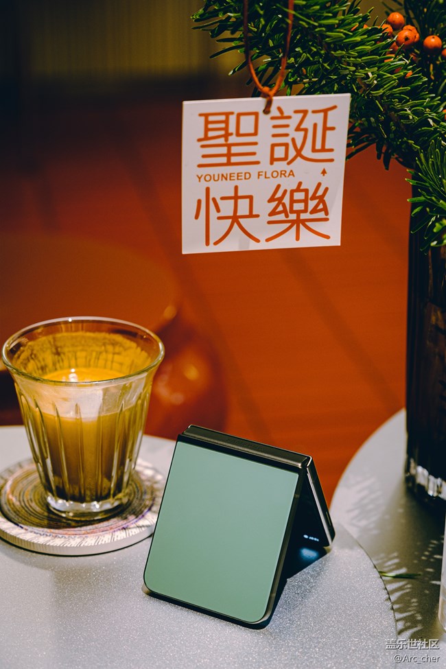 圣诞节到了，我身边与圣诞风最契合的单品是……