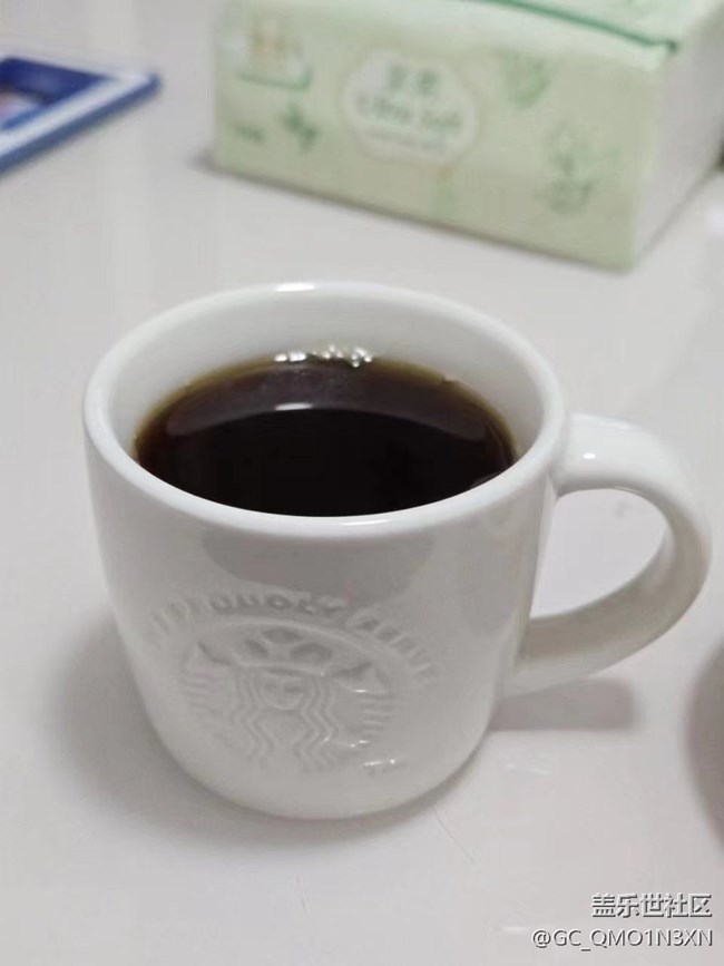 美好的清晨从一杯美式咖啡开始