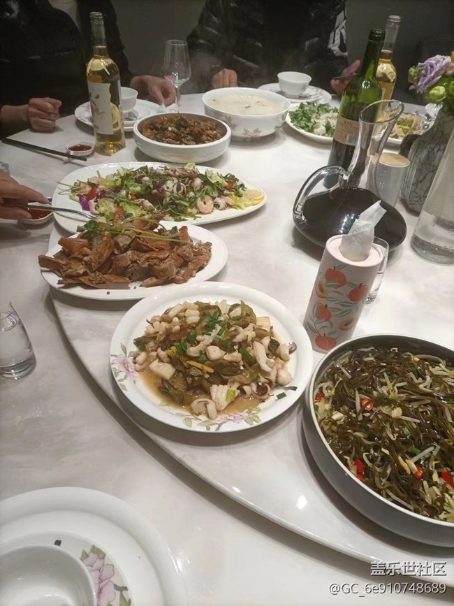 【我家年夜饭】小聚片刻