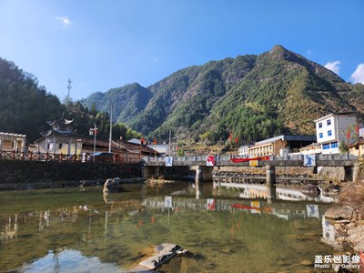 深山回乡之路