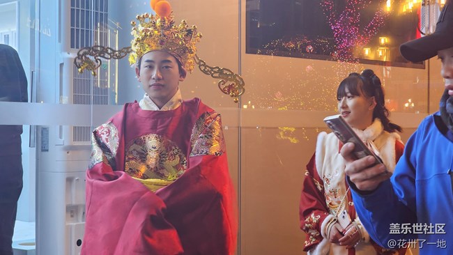 【山城S24快闪店】S24闪现解放碑 一起来看看吧