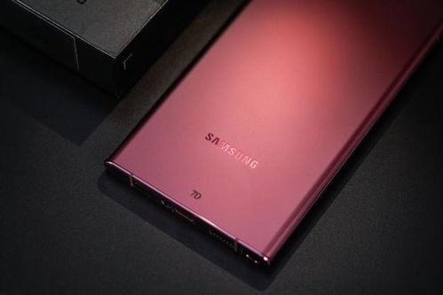 三星官翻机如何区别后盖的字母