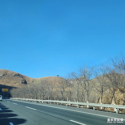 用镜头丈量世界 自驾过的山路