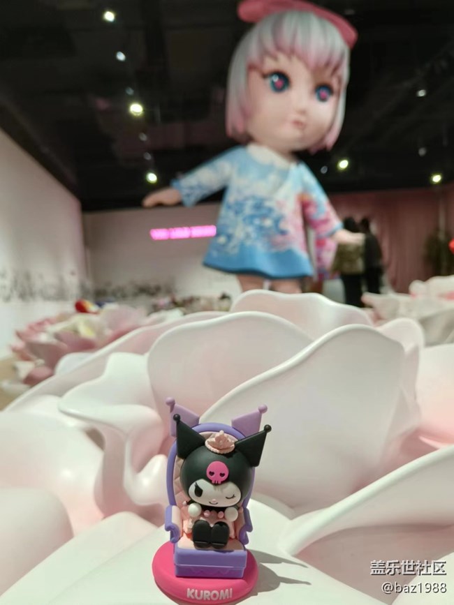 【了不起的她们】+酷洛米带您来逛展