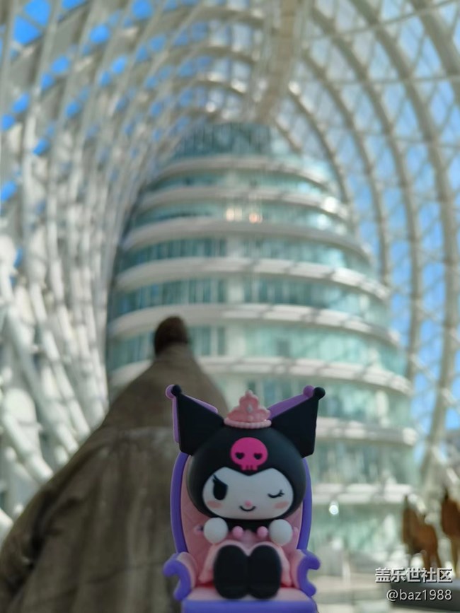 【了不起的她们】+酷洛米带您来逛展