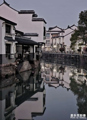 【醉春山】+古镇夜色