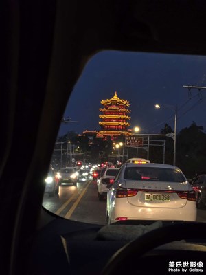 【三星手机的夜景】年初回忆