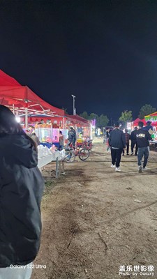 【三星手机的夜景】五一赶会
