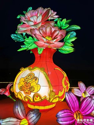 【春深夏浅】+古城墙上的灯会
