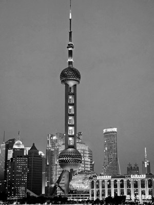 【时光留影】黑白调沪上明珠