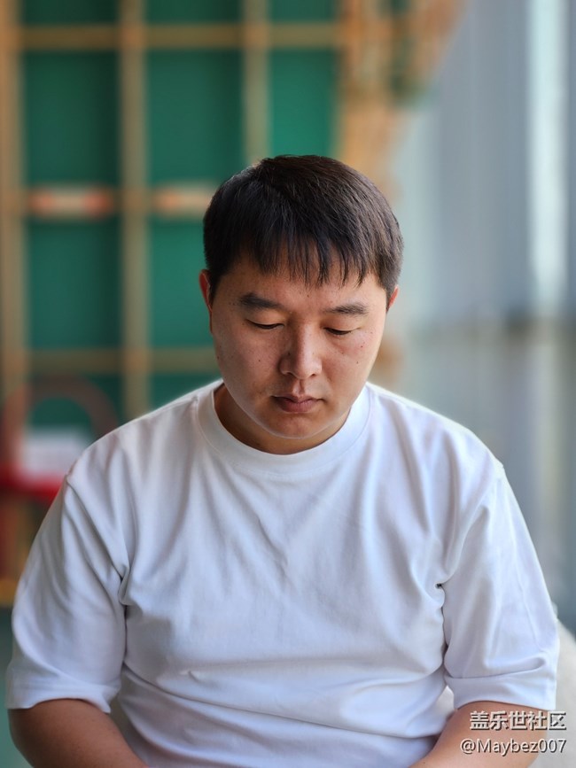 人像模式大家用的多吗？虚化效果还不错