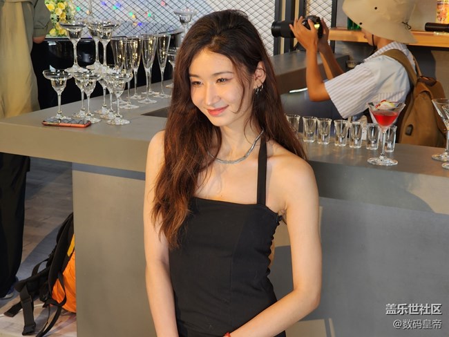 【捕捉初夏之美】夏天必须看美女